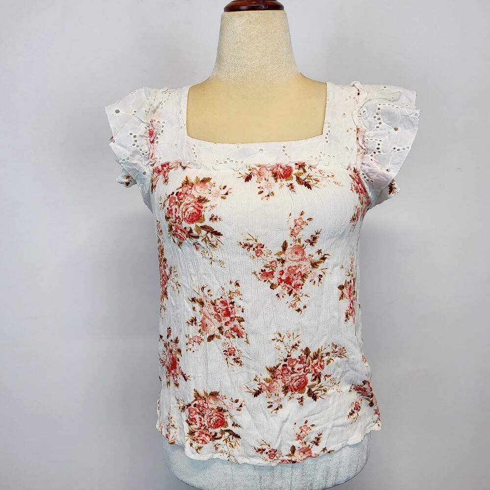Thread & Clover Womens Floral Flutter Sleeve Blouse Size M Cream Lace Textured